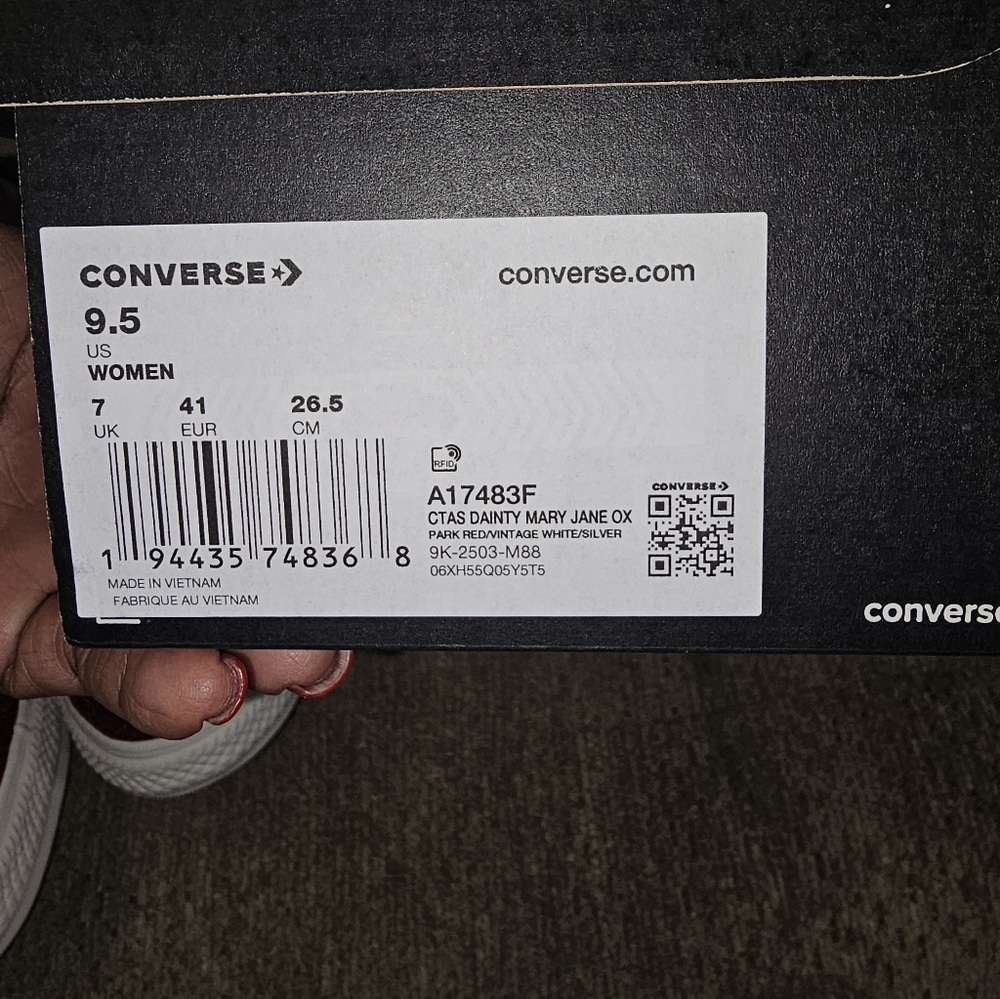 Converse Women's Red Canvas Shoes - Picture 5 of 5